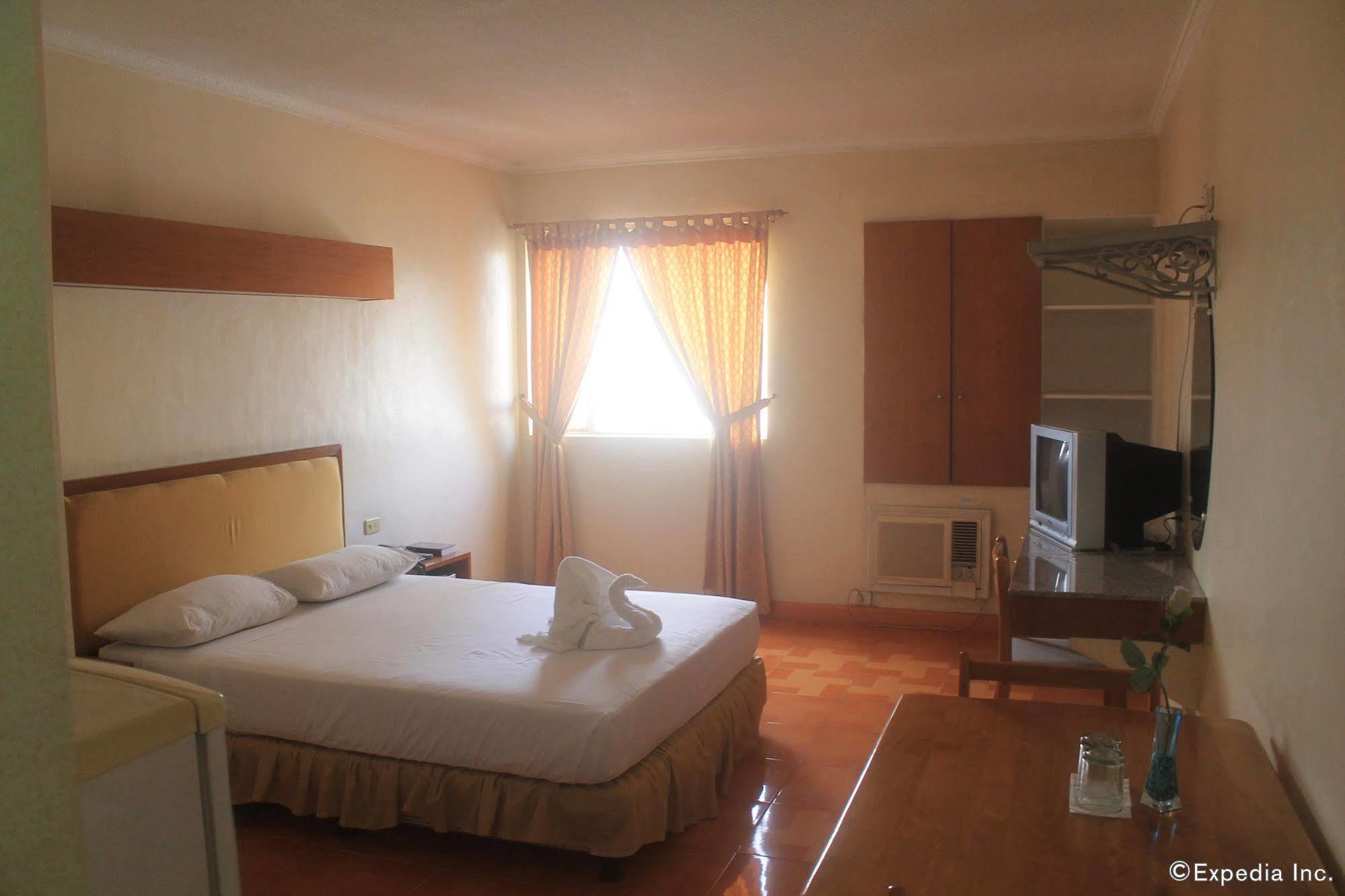 Taft Tower Hotel Manila Ngoại thất bức ảnh