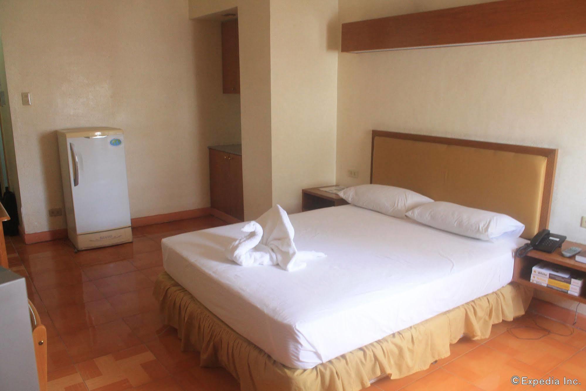 Taft Tower Hotel Manila Ngoại thất bức ảnh